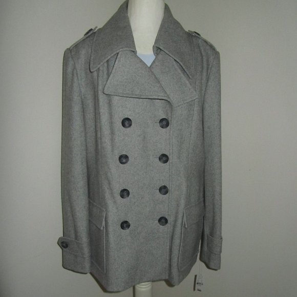 Women's NWT Coat/New York & Co. Size XL-$129.95